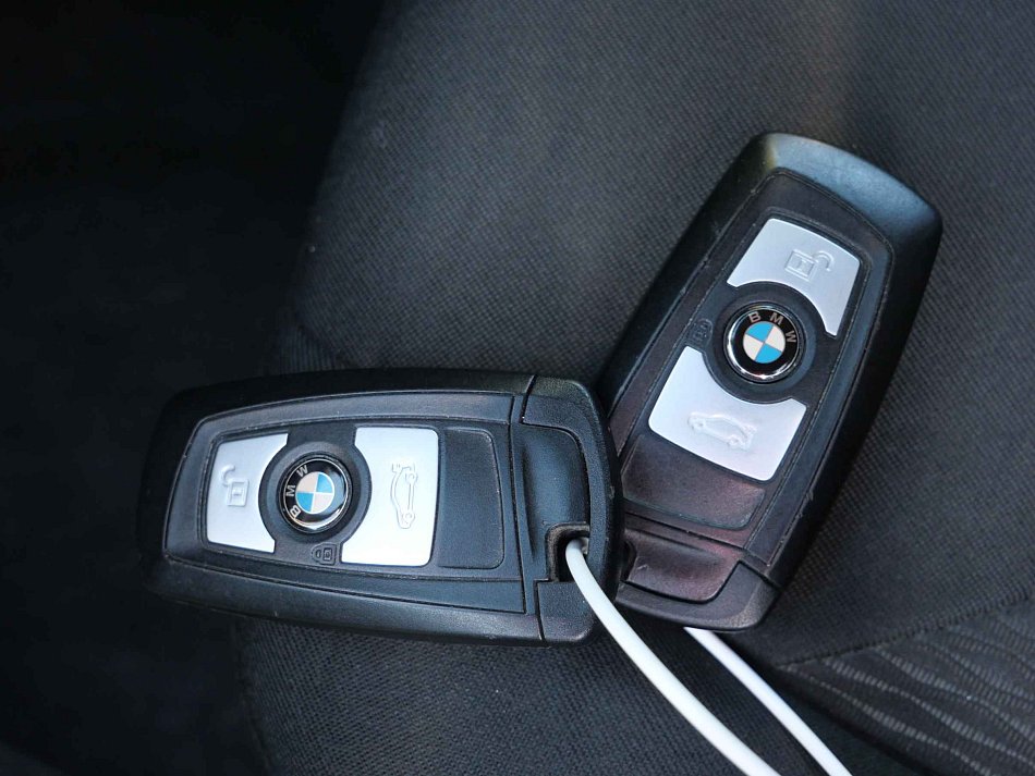 BMW Řada 3 2.0T  320i xDrive