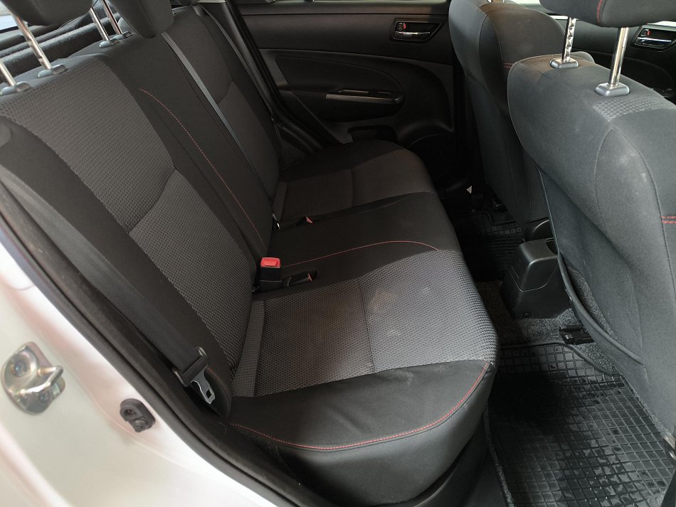 Suzuki Swift 1.6 