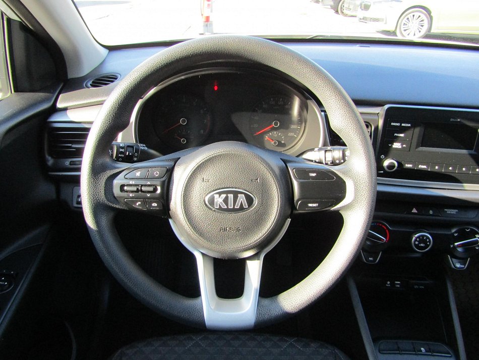 Kia Rio 1.2i 
