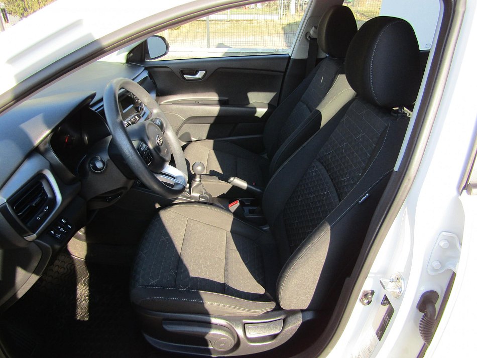 Kia Rio 1.2i 