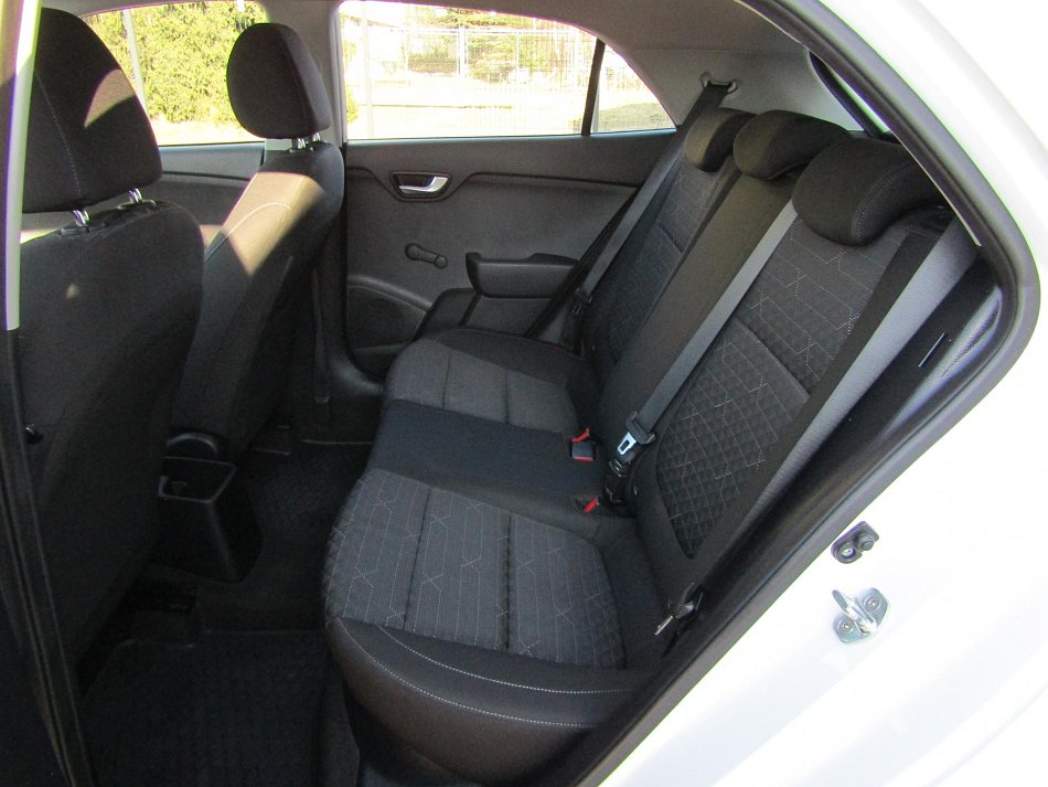 Kia Rio 1.2i 
