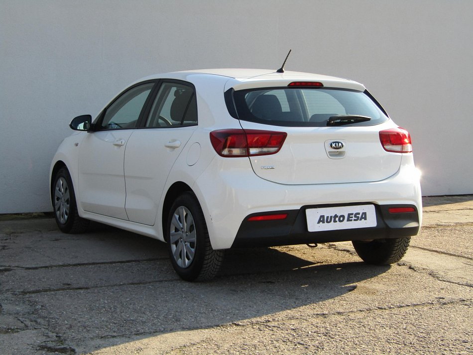 Kia Rio 1.2i 