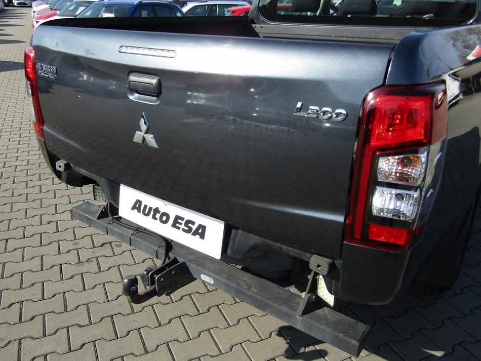 Mitsubishi L200 2.3 Di-D  4x4