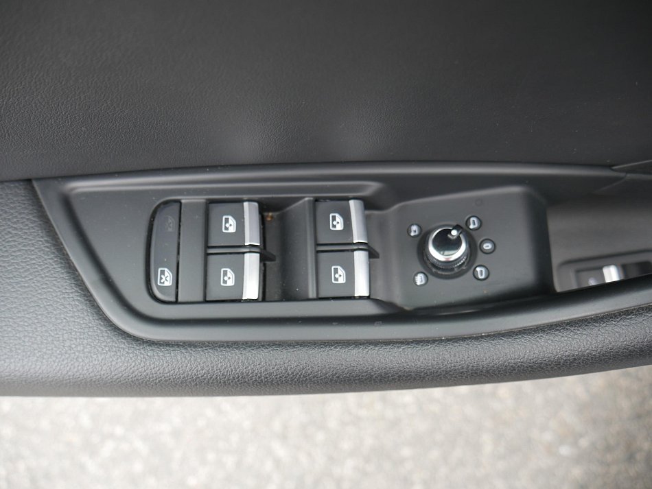 Audi A4 2.0 TDi 