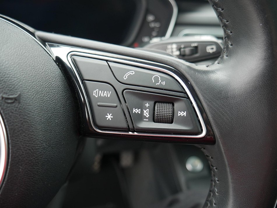 Audi A4 2.0 TDi 