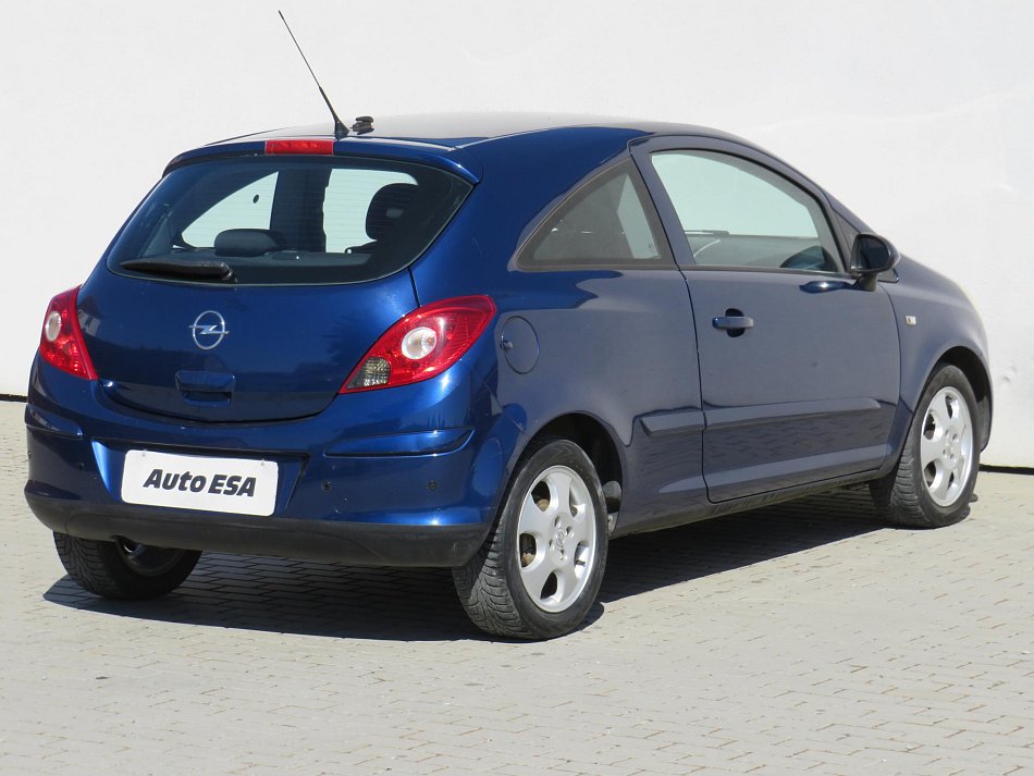Opel Corsa 1.2i 