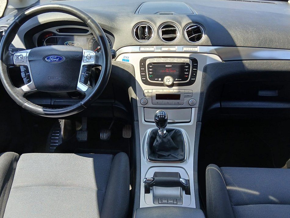 Ford S-MAX 2.0 TDCi 