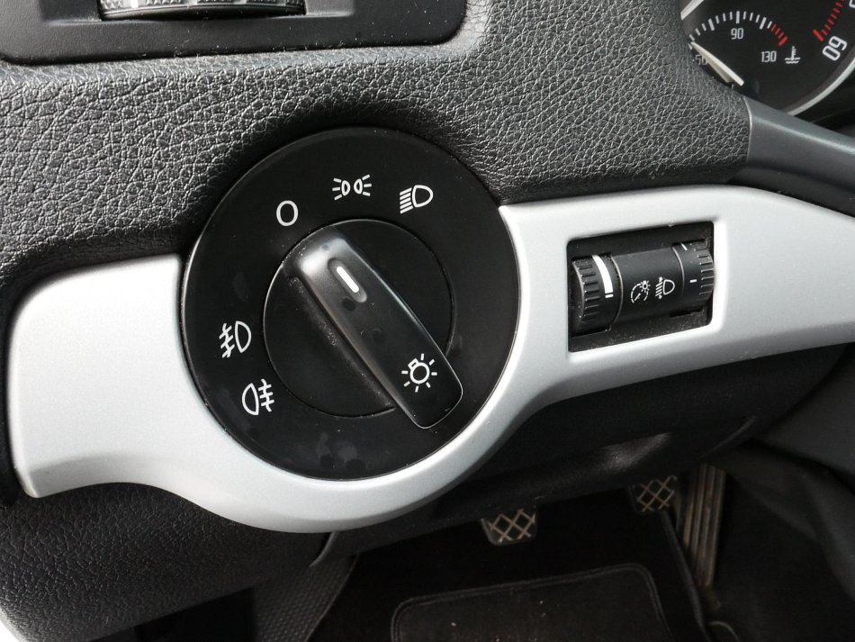 Škoda Octavia II 1.6 TDi Ambiente