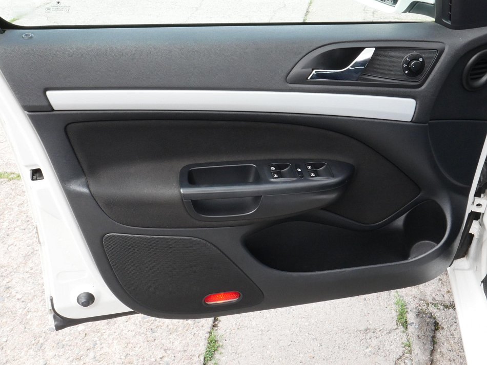 Škoda Octavia II 1.6 TDi Ambiente