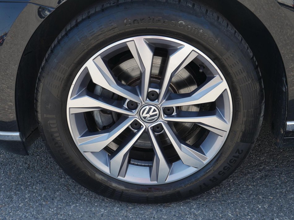 Volkswagen Passat 2.0TDI Highline