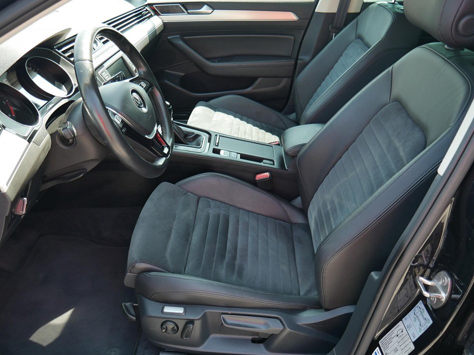 Volkswagen Passat 2.0TDI Highline