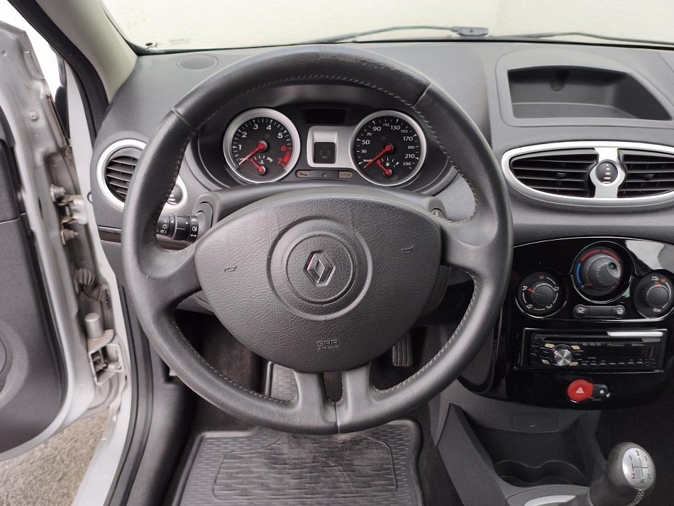 Renault Clio 1.2i 