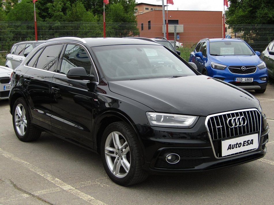 Audi Q3 2.0 TDi S-line quattro