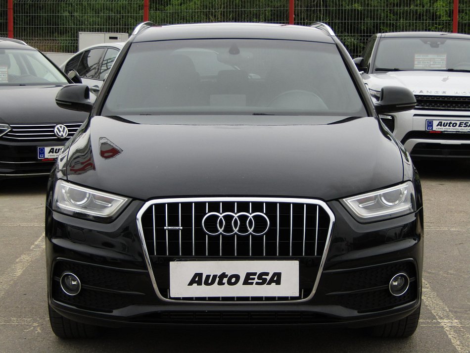 Audi Q3 2.0 TDi S-line quattro