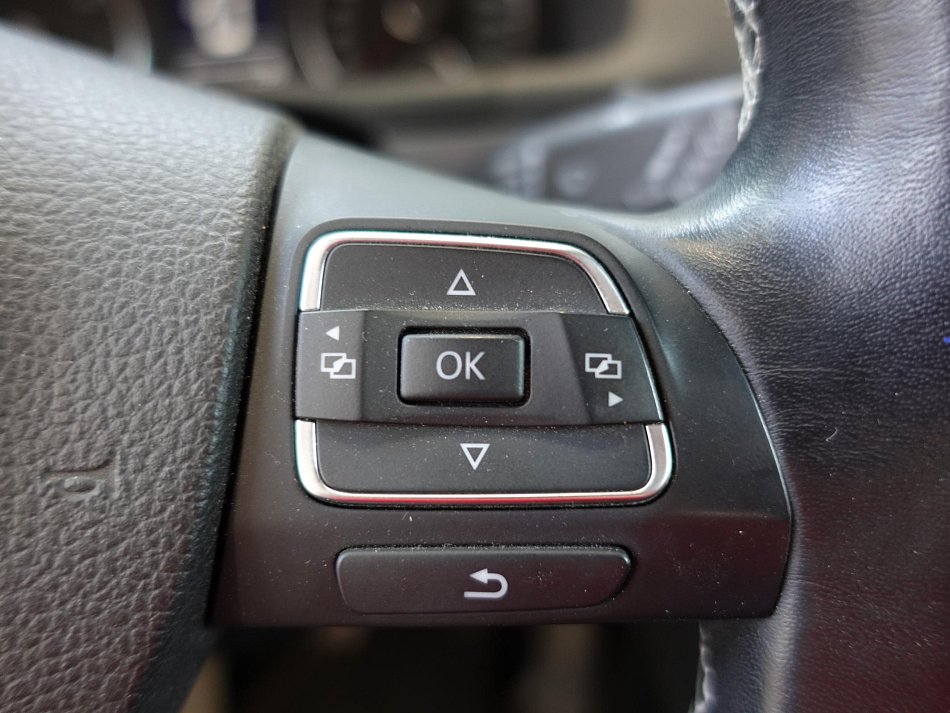 Volkswagen Touran 1.6TDi 