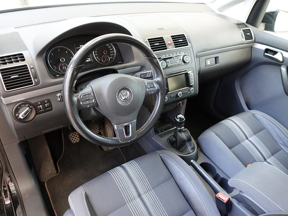 Volkswagen Touran 1.6TDi 