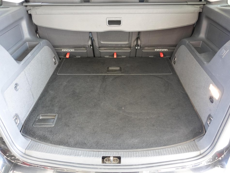 Volkswagen Touran 1.6TDi 