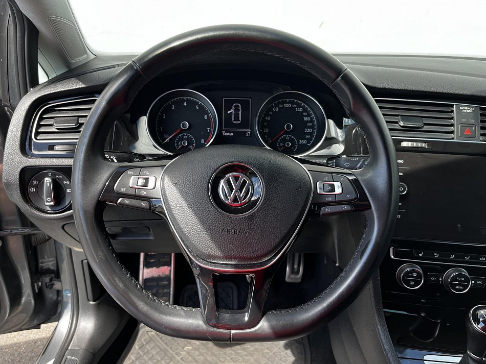 Volkswagen Golf 1.0 TSi Join