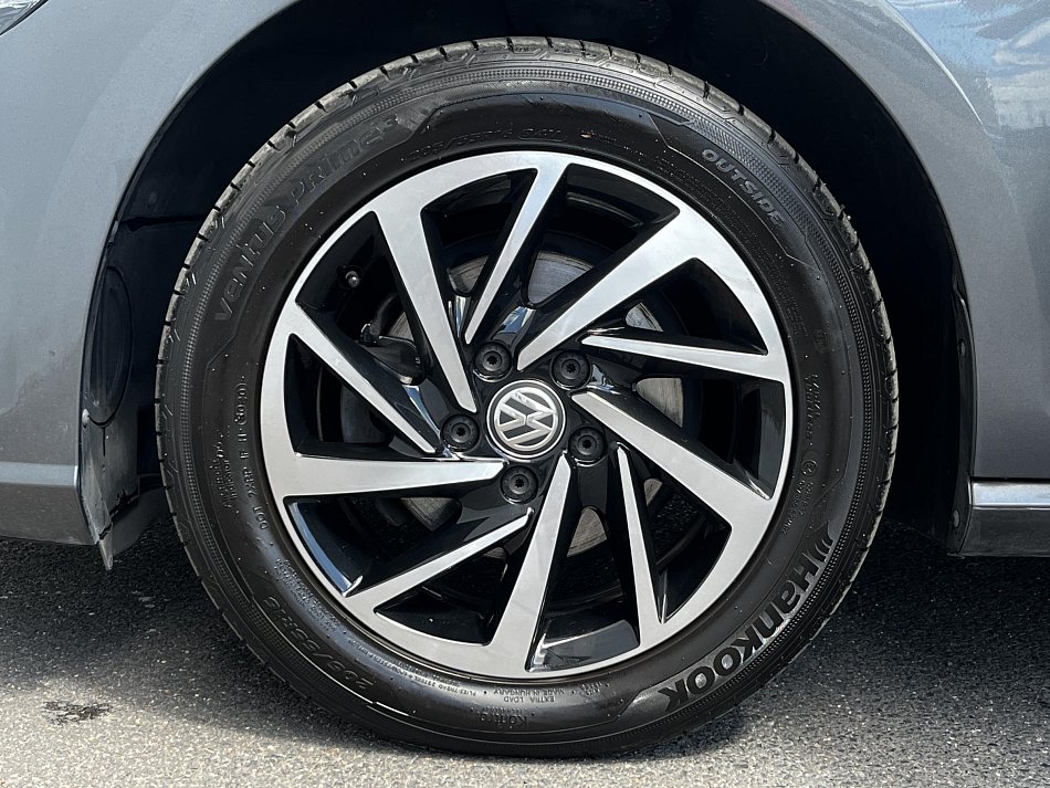 Volkswagen Golf 1.0 TSi Join