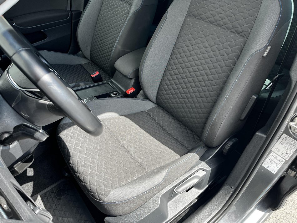 Volkswagen Golf 1.0 TSi Join