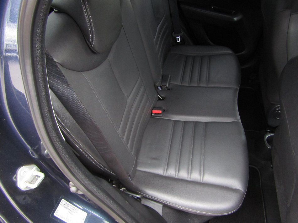 Peugeot 108 1.2 VTi 