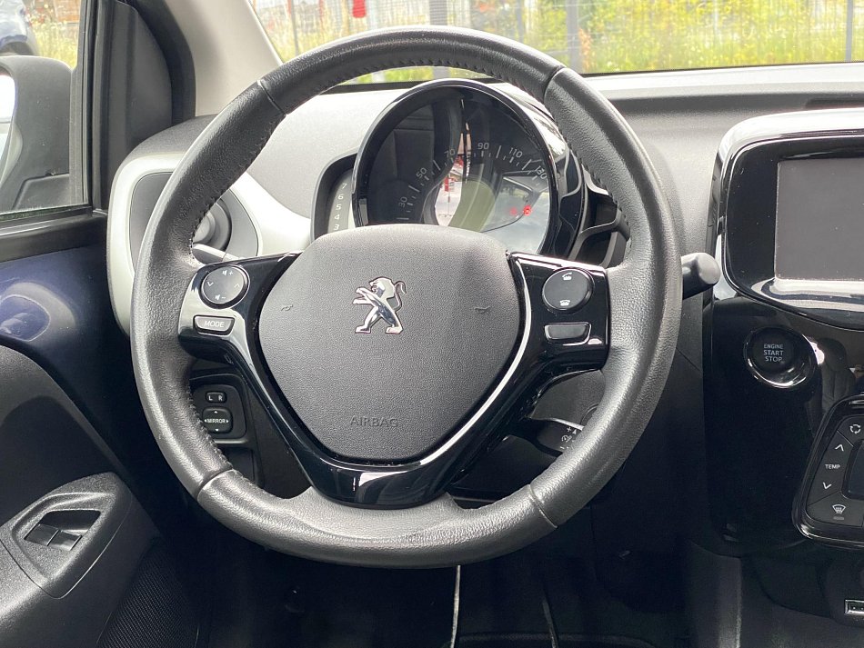 Peugeot 108 1.2 VTi 