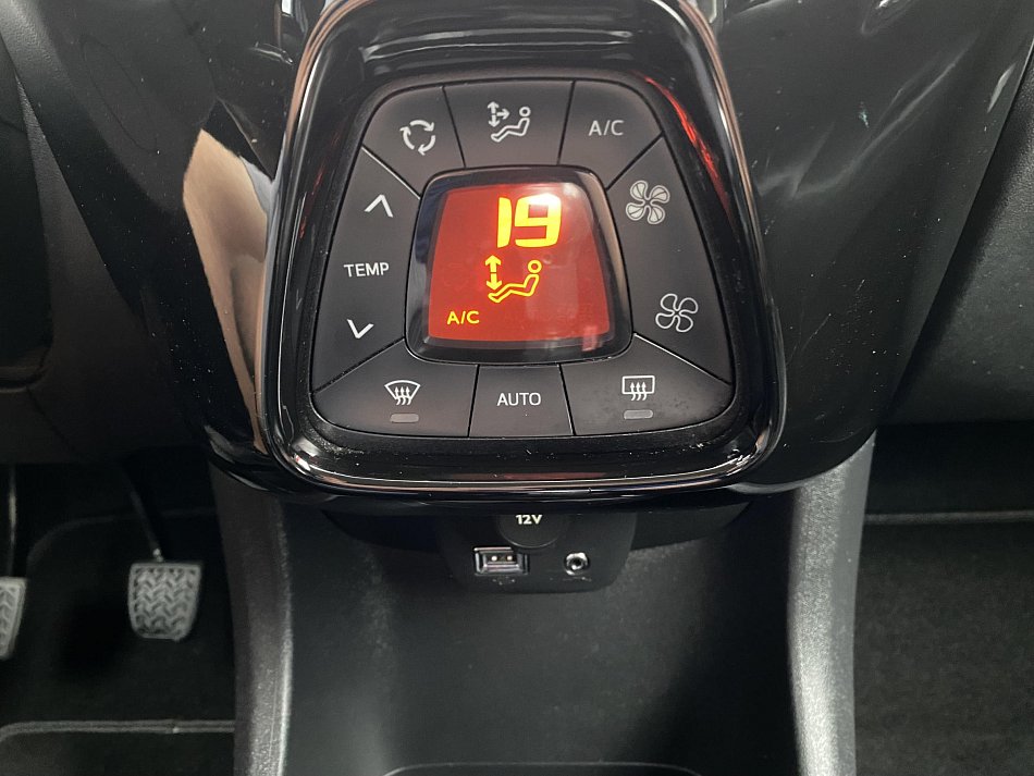 Peugeot 108 1.2 VTi 