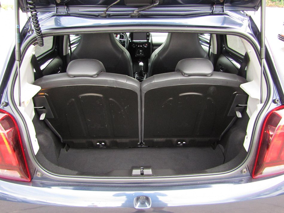 Peugeot 108 1.2 VTi 
