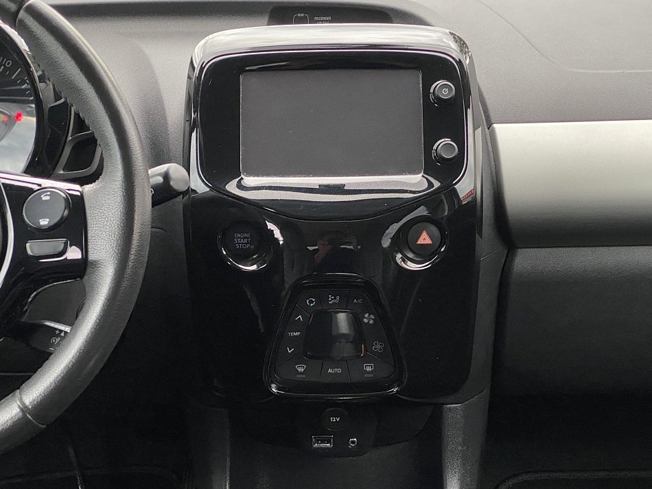 Peugeot 108 1.2 VTi 