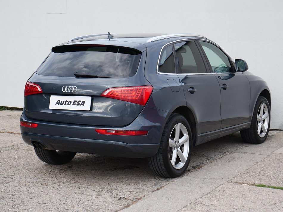 Audi Q5 2.0 TDi  Quattro