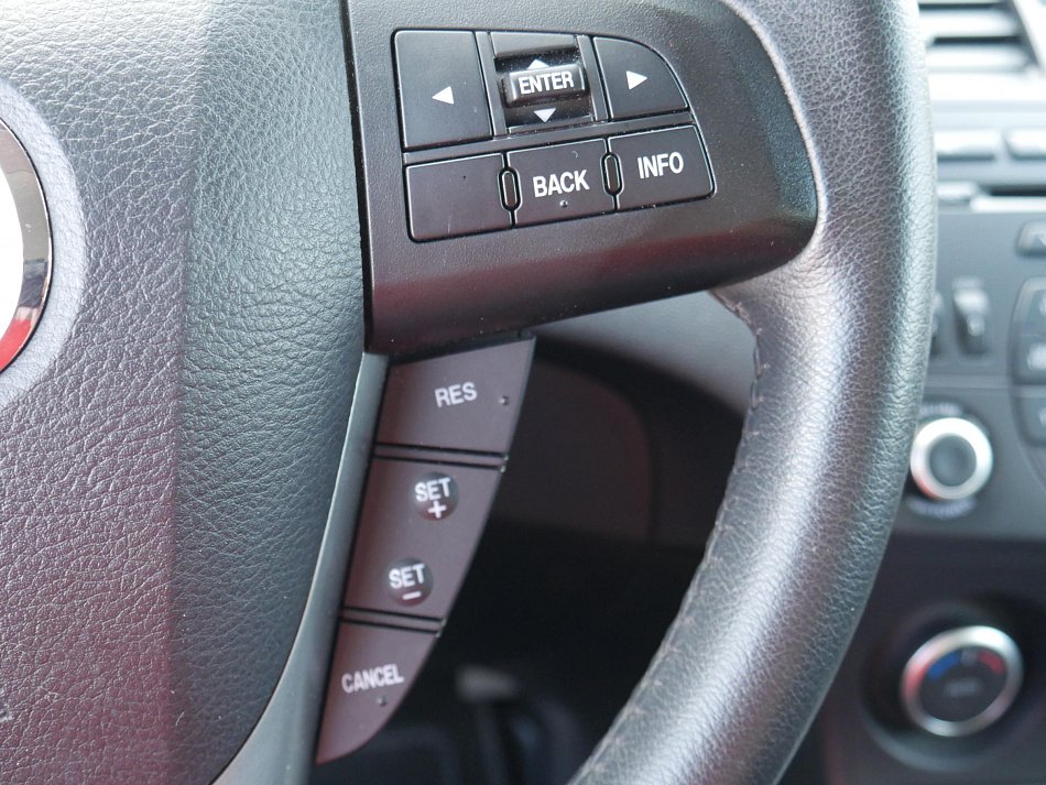 Mazda 3 1.6 i 