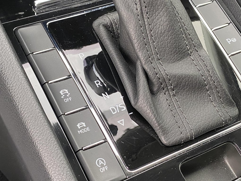 Škoda Superb III 2.0 TDi L&K