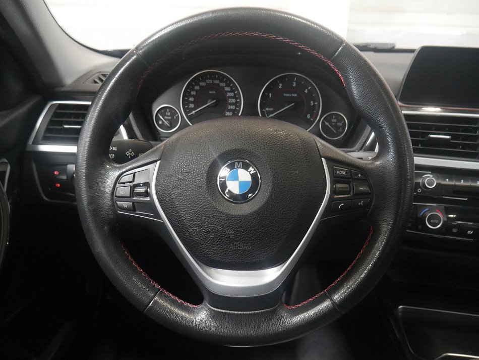 BMW Řada 3 3.0d  330d
