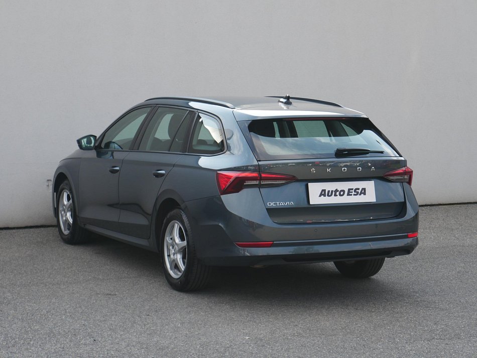 Škoda Octavia IV 2.0 TDi 