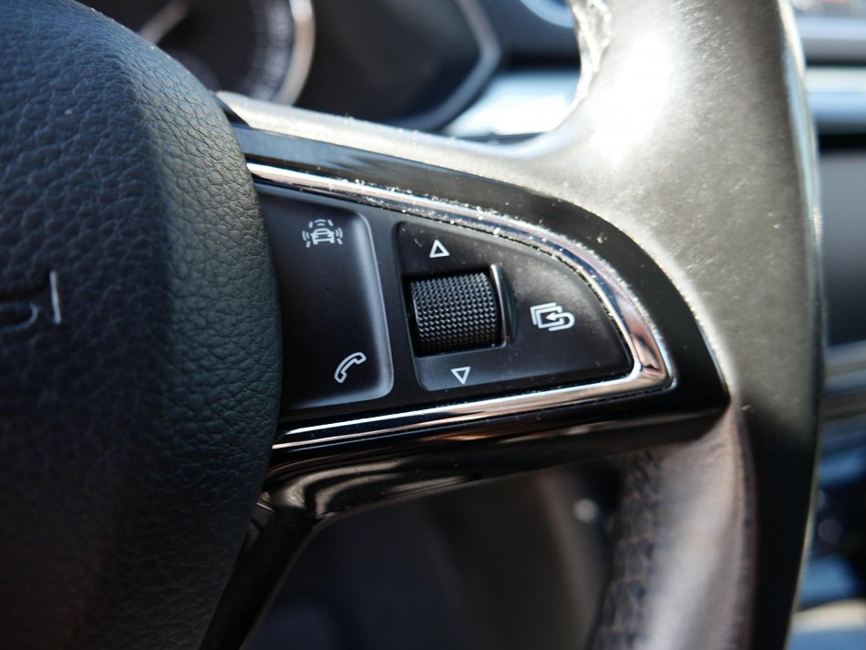 Škoda Superb III 2.0TDi Ambition