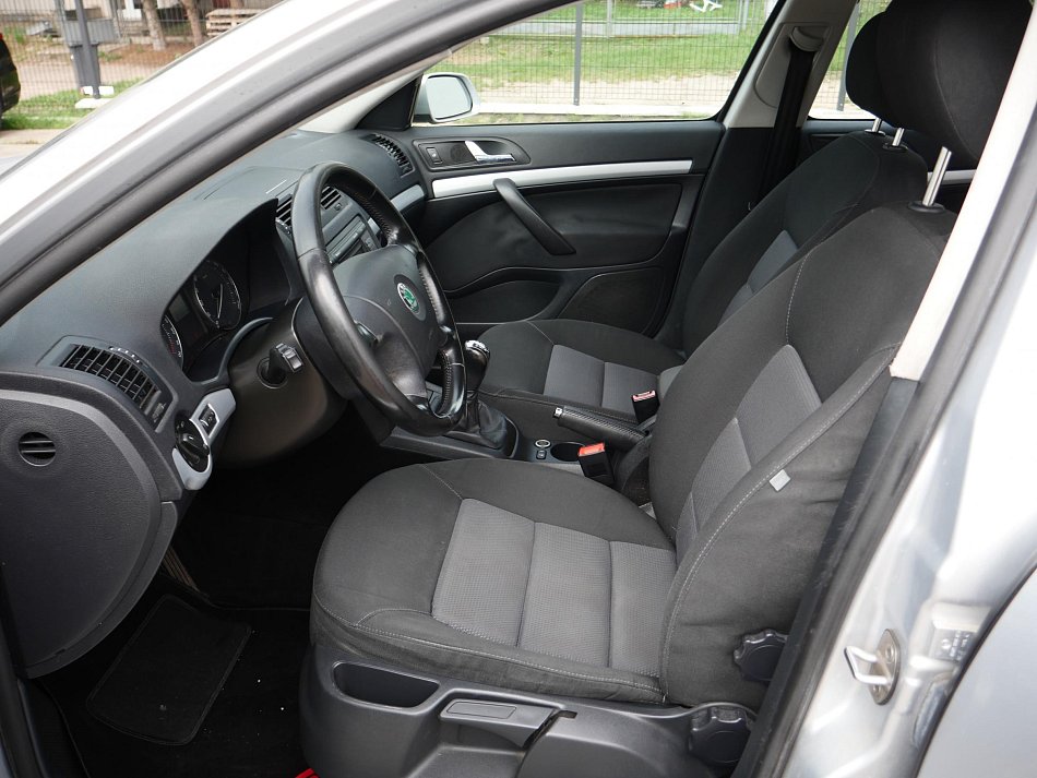 Škoda Octavia II 1.6MPi 