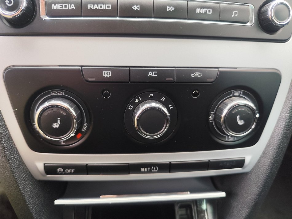 Škoda Octavia II 1.6TDI 