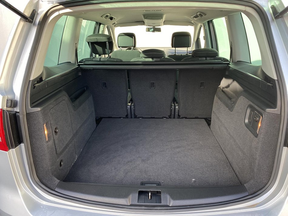 Volkswagen Sharan 2.0 TDi Match