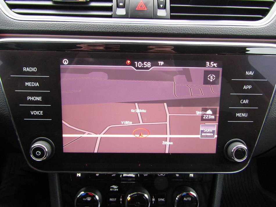 Škoda Superb III 2.0 TDi 