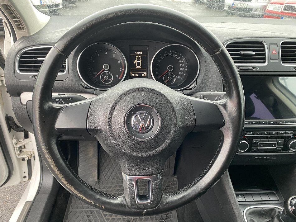 Volkswagen Golf 1.2 TSi 