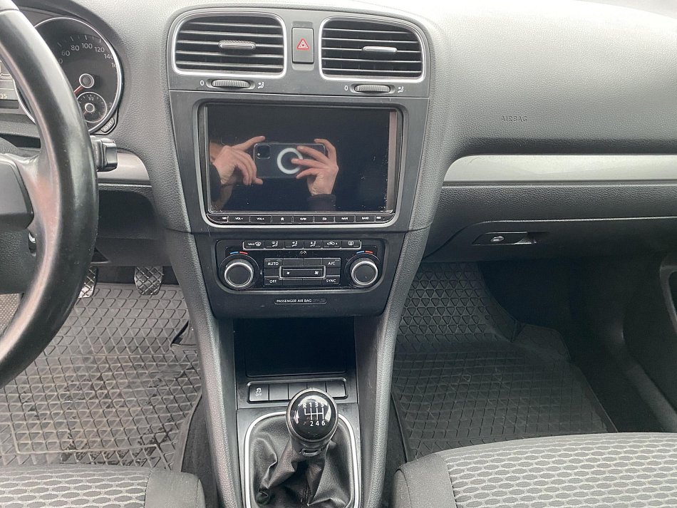 Volkswagen Golf 1.2 TSi 