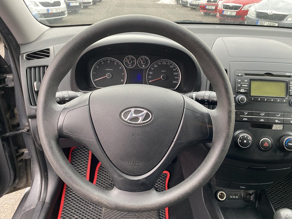 Hyundai I30 1.4i 