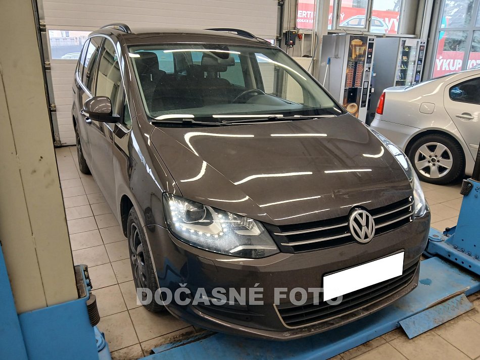 Volkswagen Sharan 2.0 TDi 