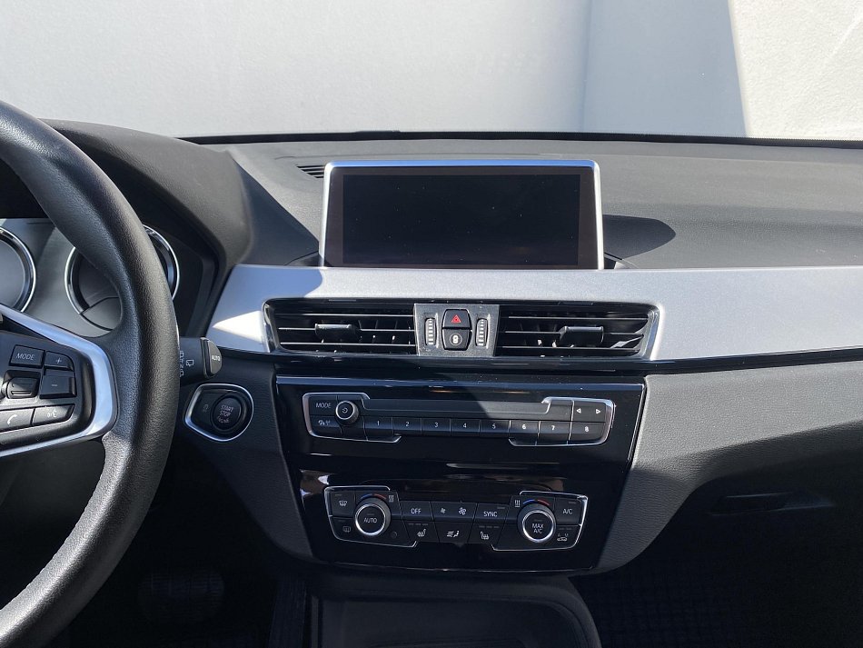 BMW X1 2.0D  xDrive18d