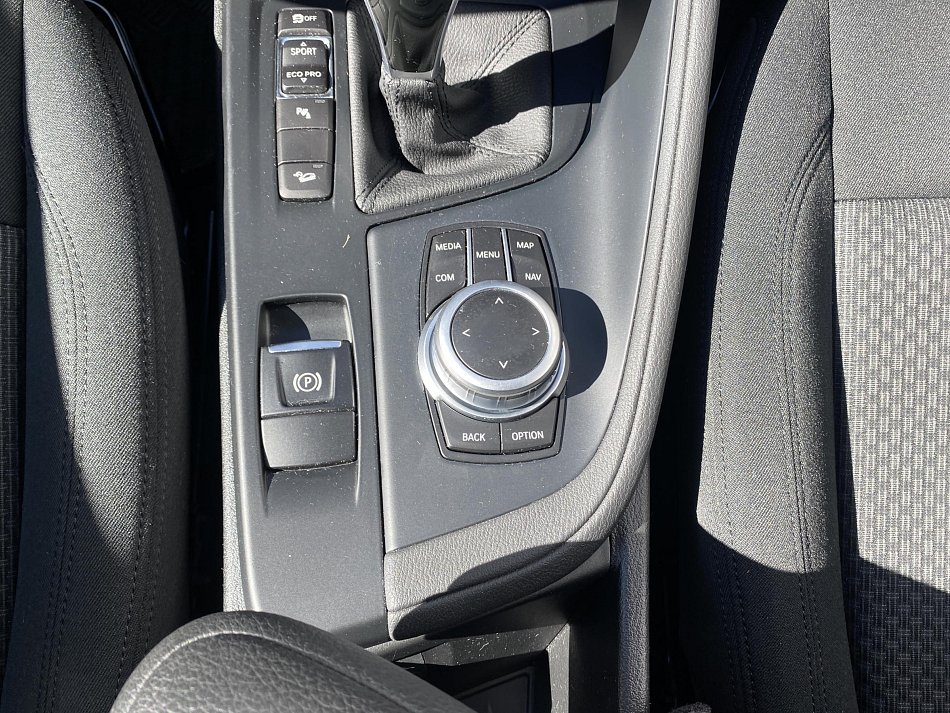 BMW X1 2.0D  xDrive18d