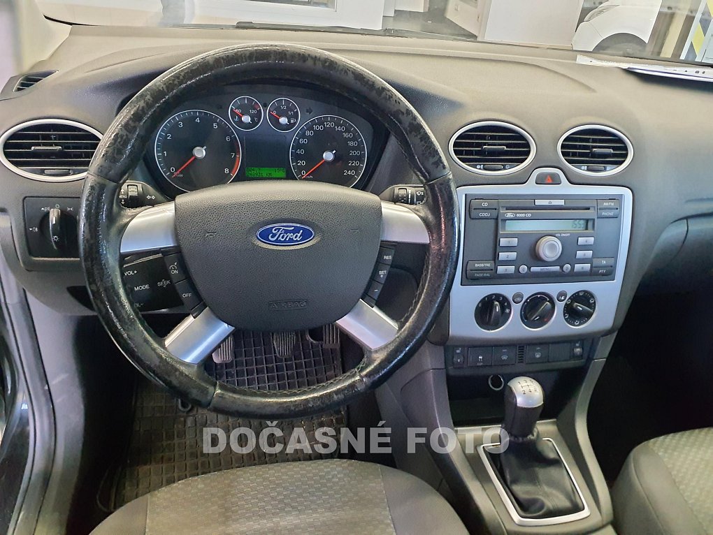 Ford Focus 1.4i 