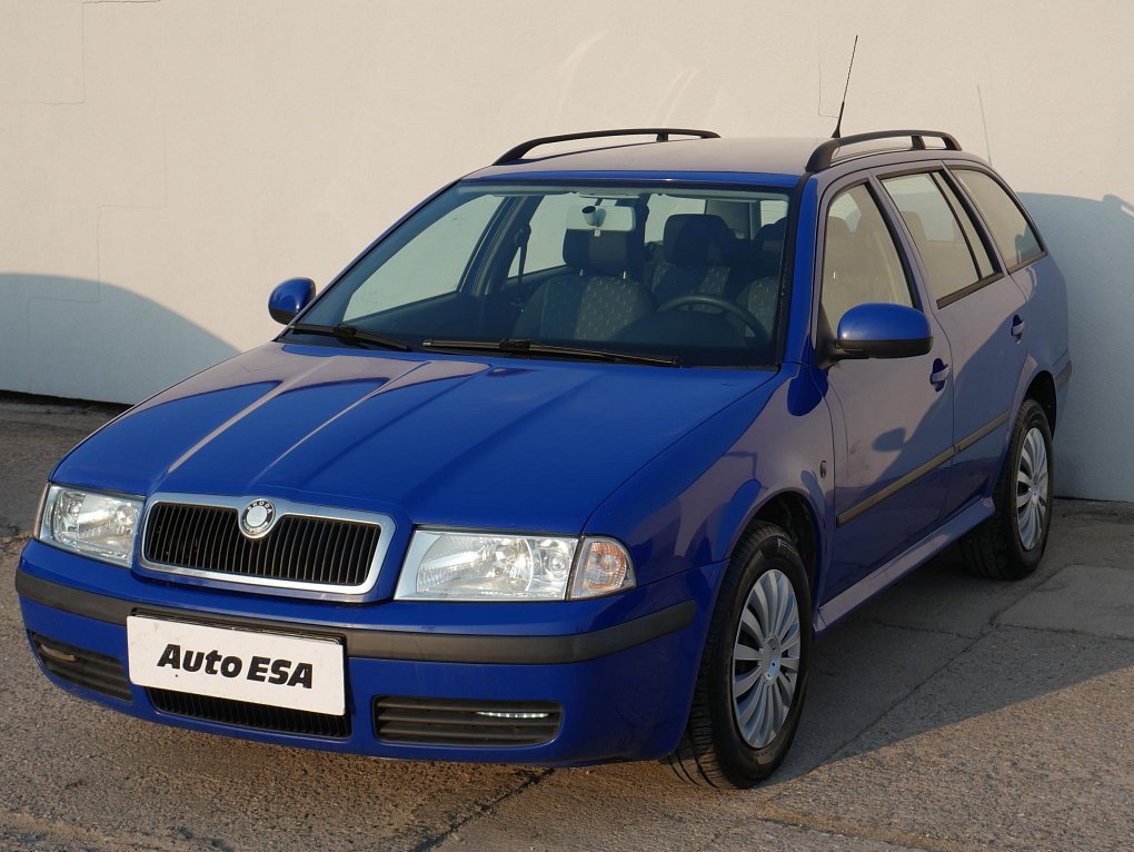 Škoda Octavia 1.6i Tour