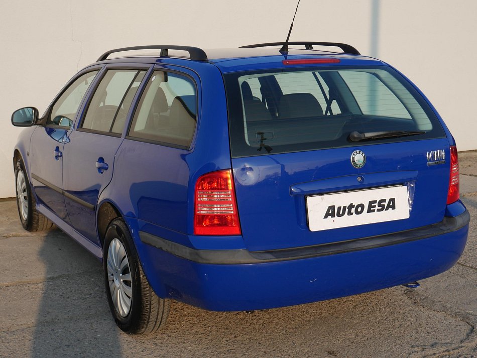 Škoda Octavia 1.6i Tour