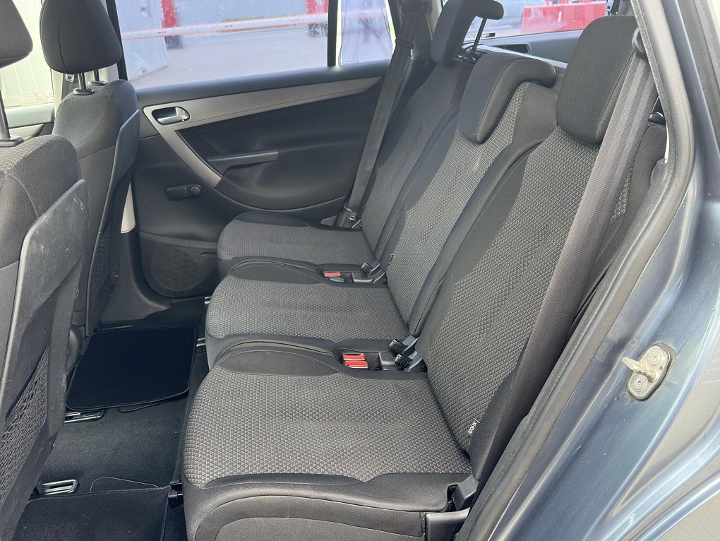 Citroën C4 Picasso 1.8i 
