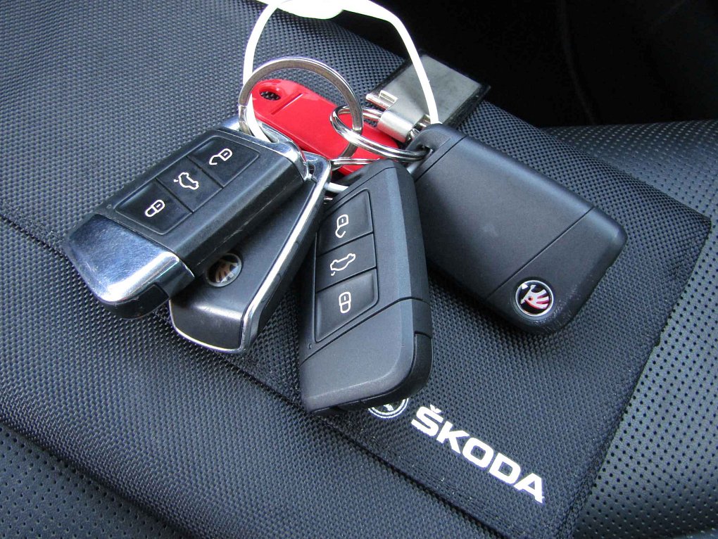 Škoda Superb III 2.0 TDi L&K 4x4